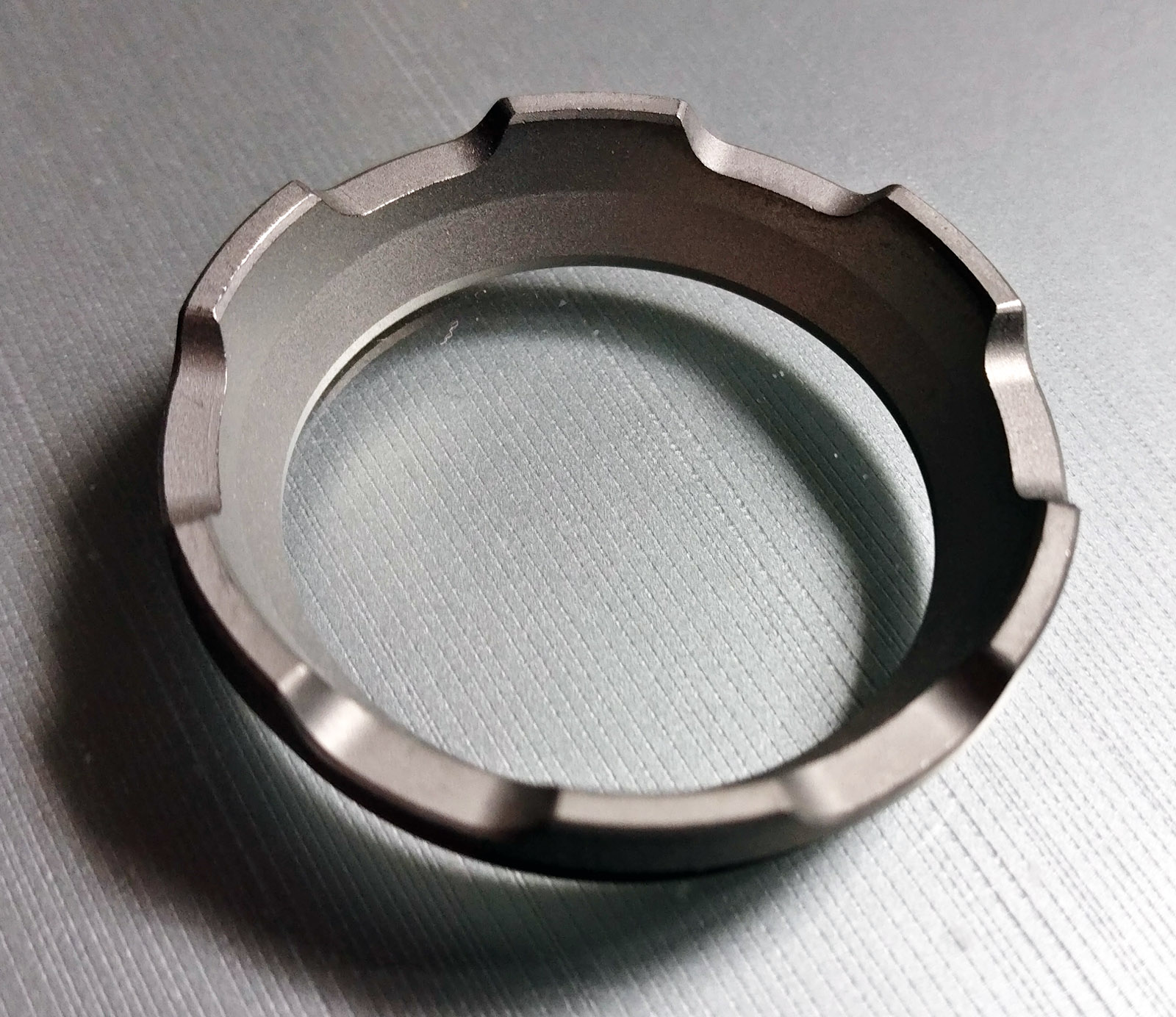 Klarus Edelstahl Bezel silber matt