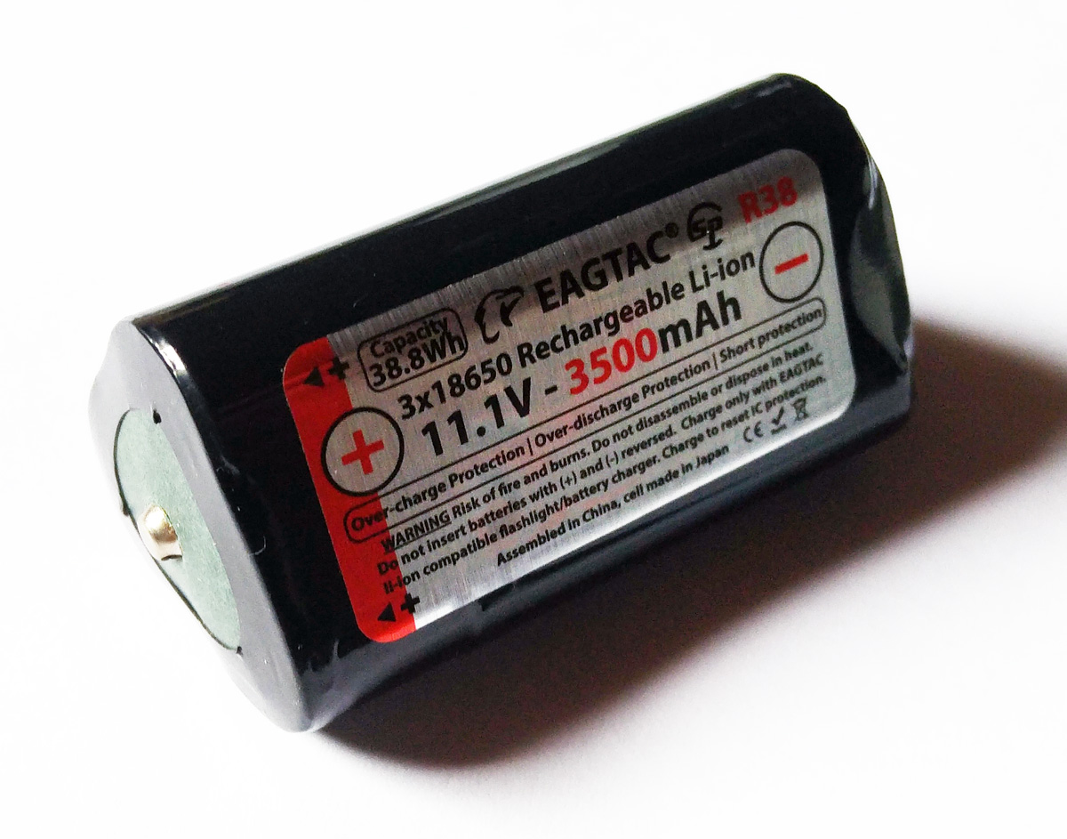 EAGTAC Akkupack